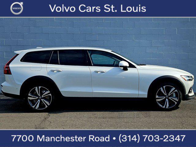 new 2026 Volvo V60 Cross Country car, priced at $57,370