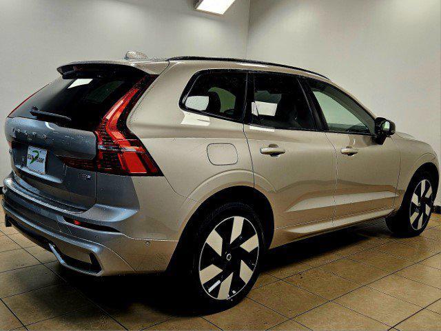 new 2025 Volvo XC60 Plug-In Hybrid car, priced at $66,235