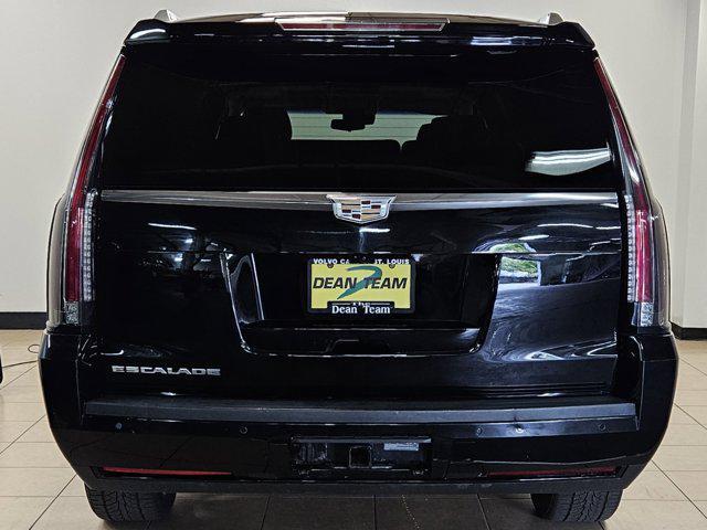 used 2020 Cadillac Escalade ESV car, priced at $37,988