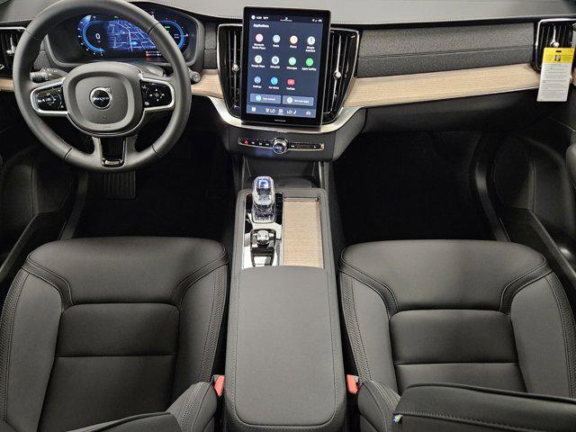new 2025 Volvo XC90 Plug-In Hybrid car, priced at $78,805