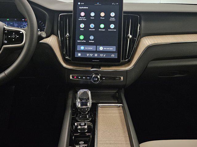 new 2026 Volvo XC60 car, priced at $58,015