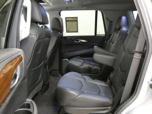 used 2020 Cadillac Escalade car, priced at $39,900