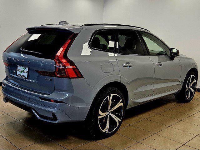 new 2025 Volvo XC60 car, priced at $60,635