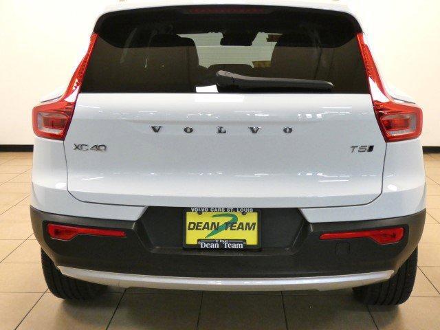 used 2019 Volvo XC40 car, priced at $43,522