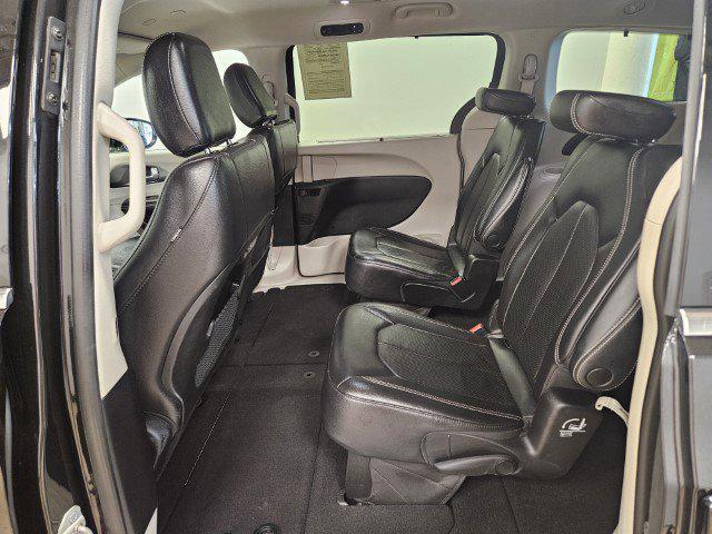 used 2022 Chrysler Pacifica car, priced at $23,995