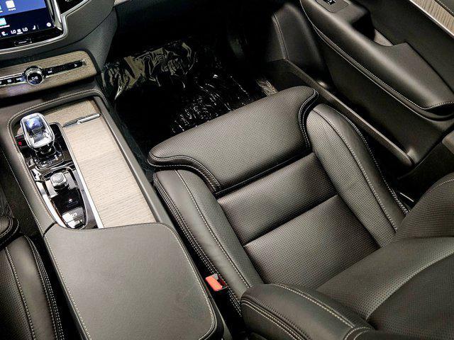 used 2024 Volvo XC90 Recharge Plug-In Hybrid car, priced at $62,988