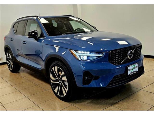 new 2024 Volvo XC40 car, priced at $50,160