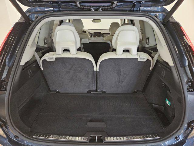 new 2026 Volvo XC90 Plug-In Hybrid car, priced at $85,625
