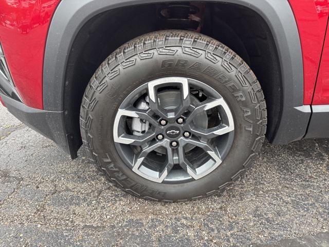 new 2026 Chevrolet Equinox car, priced at $39,600