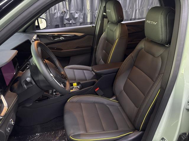 new 2025 Chevrolet TrailBlazer car, priced at $32,185