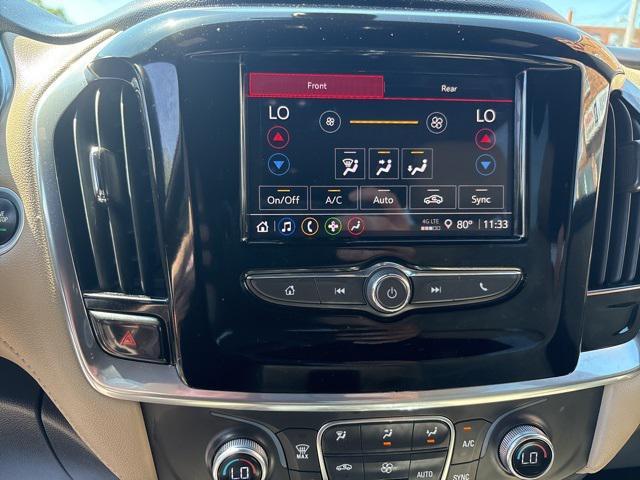 used 2023 Chevrolet Traverse car, priced at $24,807
