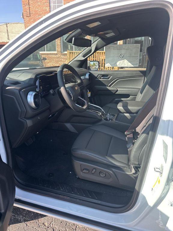 new 2024 Chevrolet Colorado car, priced at $40,785