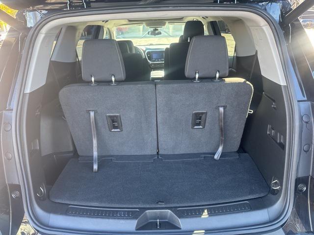 used 2023 GMC Acadia car, priced at $29,999