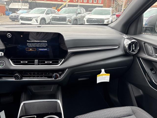 new 2025 Chevrolet Equinox car, priced at $29,995