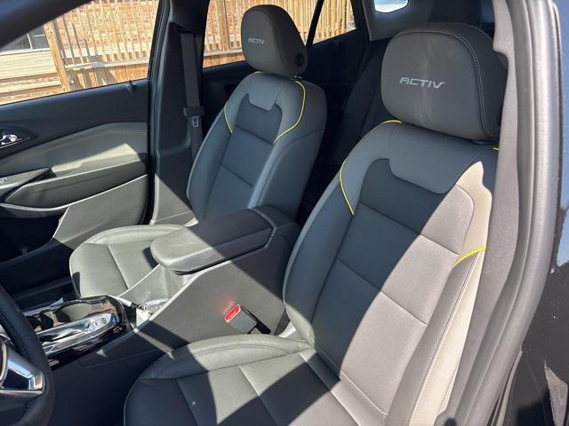 new 2025 Chevrolet Trax car, priced at $27,980