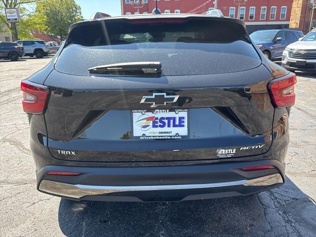 new 2025 Chevrolet Trax car, priced at $27,980