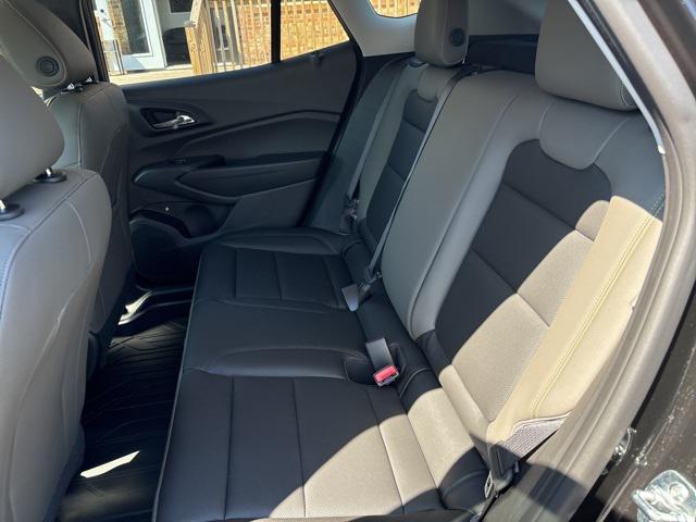 new 2025 Chevrolet Trax car, priced at $27,980