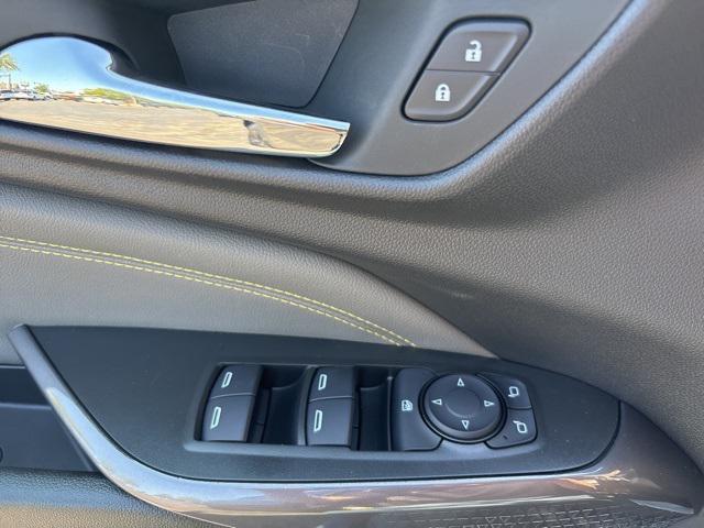 new 2025 Chevrolet Trax car, priced at $27,980