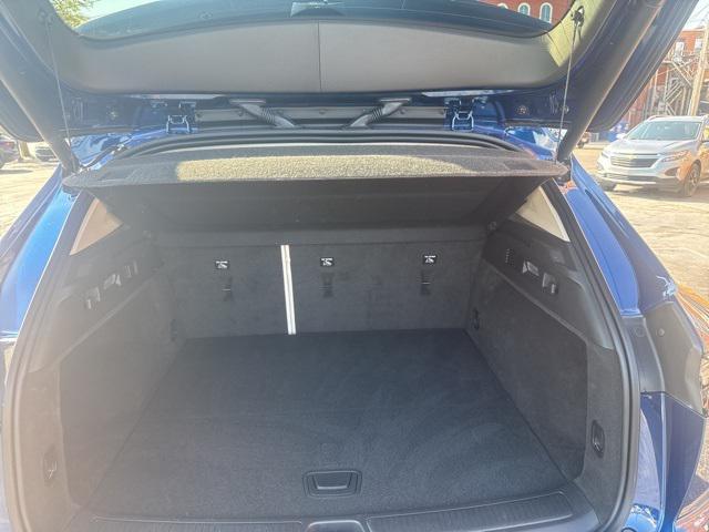 used 2023 Buick Envision car, priced at $34,987