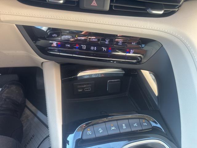 used 2023 Buick Envision car, priced at $34,987