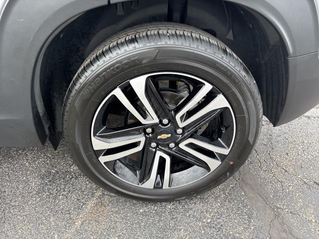 used 2024 Chevrolet TrailBlazer car, priced at $26,417