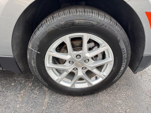 used 2023 Chevrolet Equinox car, priced at $22,015