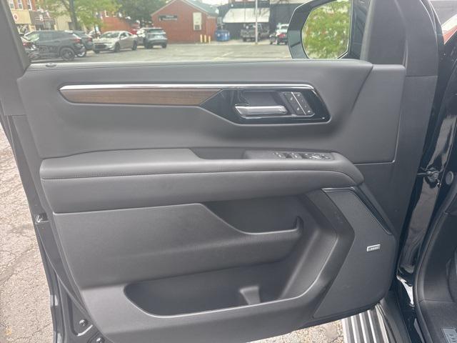 new 2025 Chevrolet Tahoe car, priced at $91,375