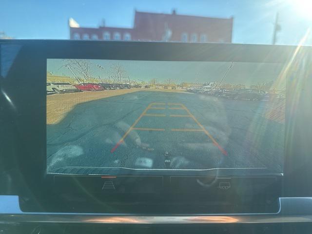 used 2022 GMC Sierra 1500 car, priced at $39,145