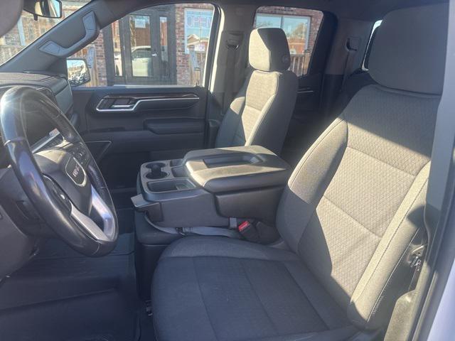 used 2022 GMC Sierra 1500 car, priced at $39,145