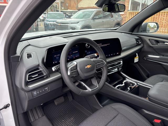 new 2025 Chevrolet Traverse car, priced at $47,870