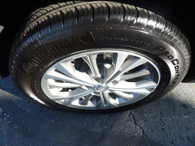 used 2022 Buick Envision car, priced at $24,873