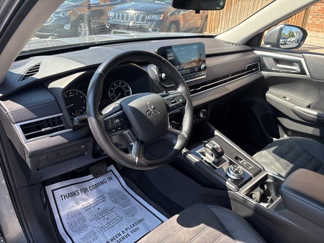 used 2023 Mitsubishi Outlander car, priced at $21,999