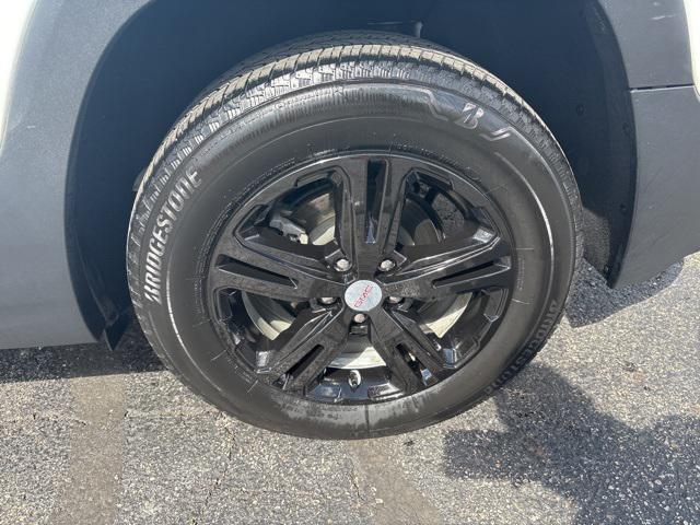 used 2023 GMC Terrain car, priced at $23,995