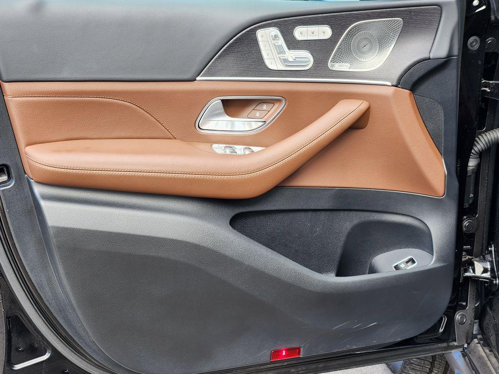 used 2025 Mercedes-Benz GLS 450 car, priced at $85,500