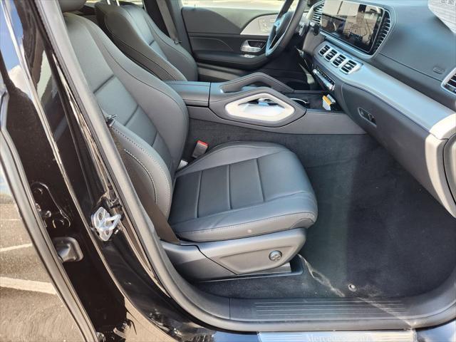 new 2025 Mercedes-Benz GLE 450 car, priced at $80,584