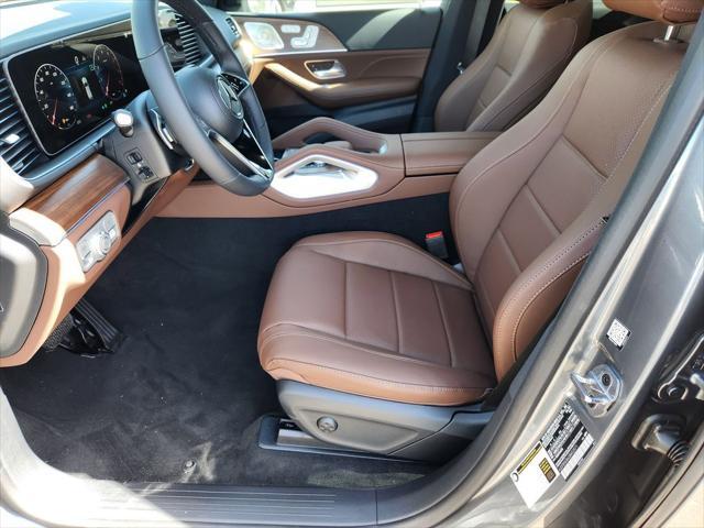 new 2025 Mercedes-Benz GLE 450 car, priced at $83,514