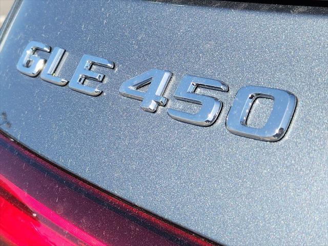 new 2025 Mercedes-Benz GLE 450 car, priced at $83,514