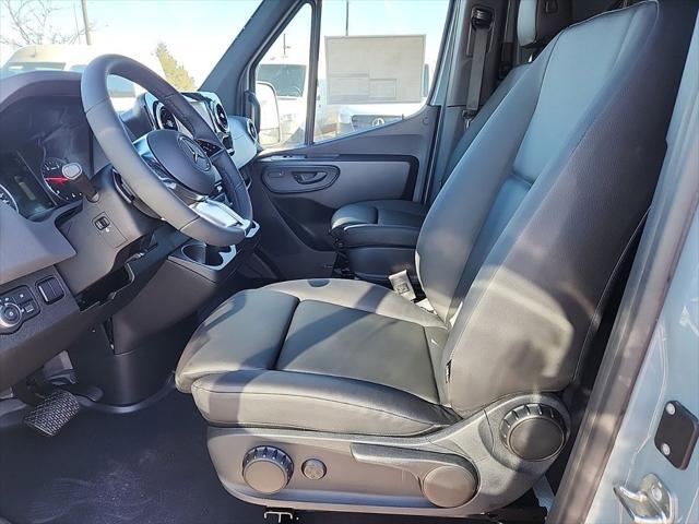 new 2025 Mercedes-Benz Sprinter 2500 car, priced at $68,413