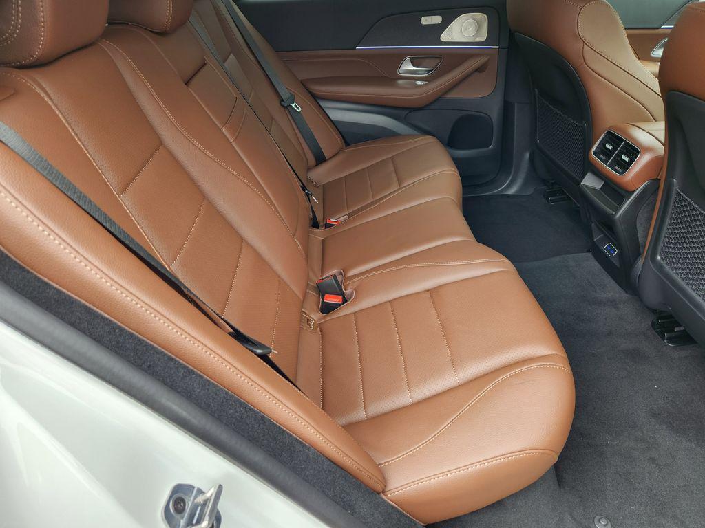 new 2026 Mercedes-Benz GLE 450 car, priced at $82,439