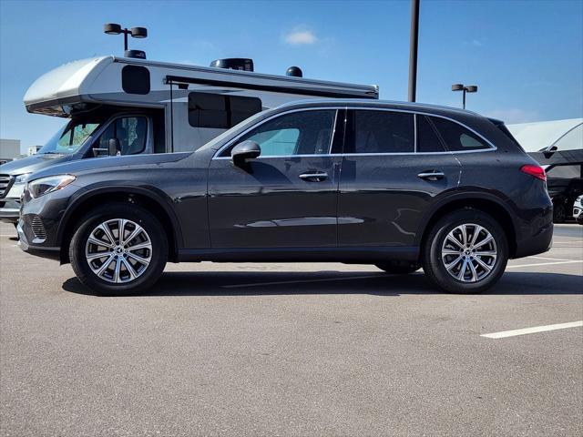 new 2025 Mercedes-Benz GLC 300 car, priced at $59,554