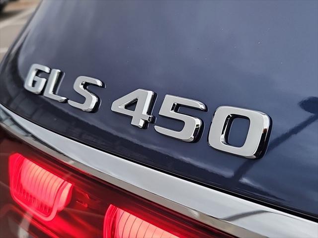 new 2025 Mercedes-Benz GLS 450 car, priced at $97,874