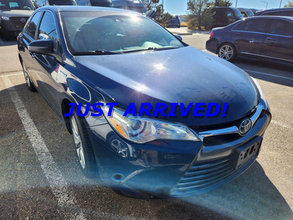 used 2015 Toyota Camry Hybrid car, priced at $12,900