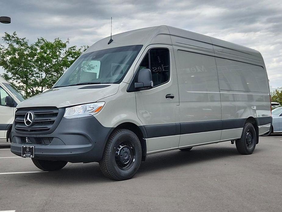 new 2024 Mercedes-Benz Sprinter 2500 car, priced at $72,809