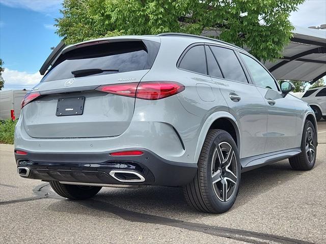 new 2025 Mercedes-Benz GLC 300 car, priced at $65,302