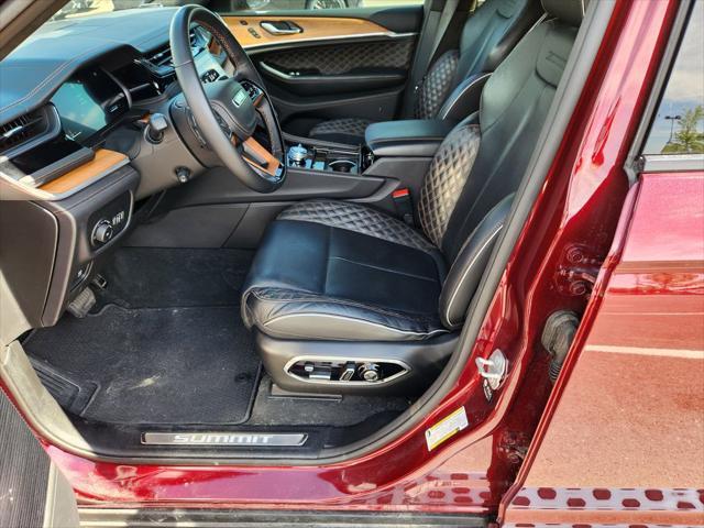 used 2022 Jeep Grand Cherokee car, priced at $46,500