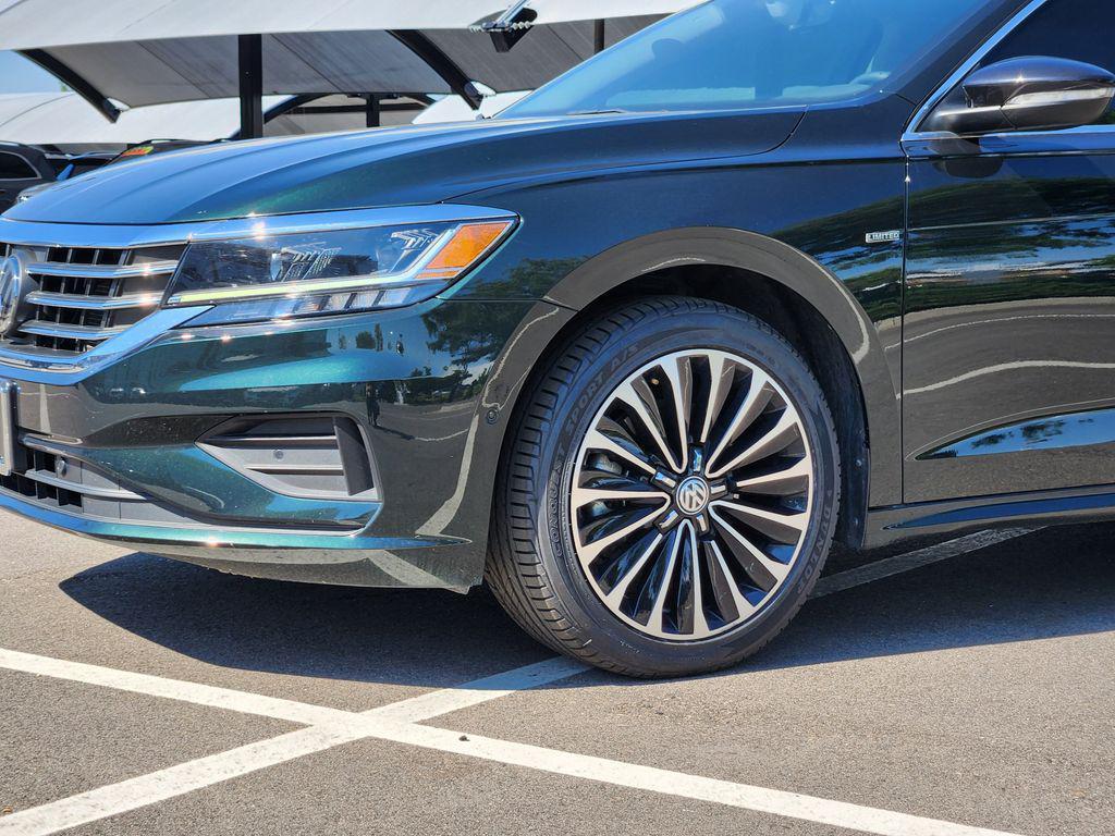 used 2022 Volkswagen Passat car, priced at $21,900