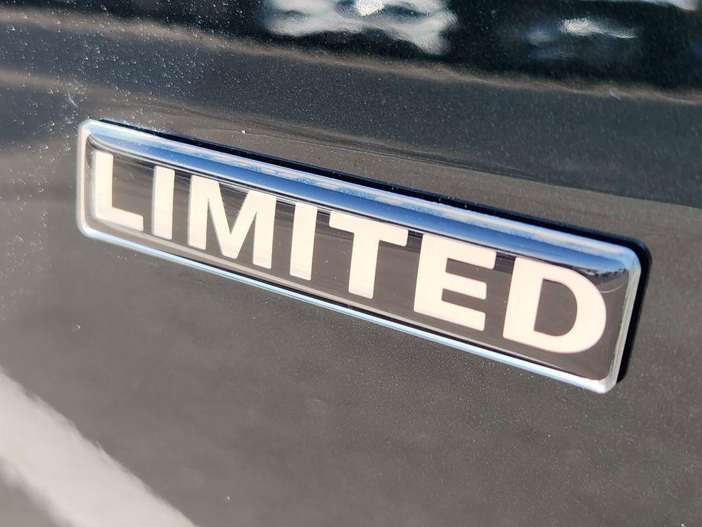 used 2022 Volkswagen Passat car, priced at $21,900