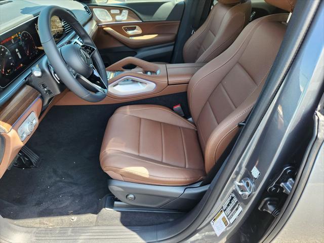 new 2025 Mercedes-Benz GLS 450 car, priced at $93,314