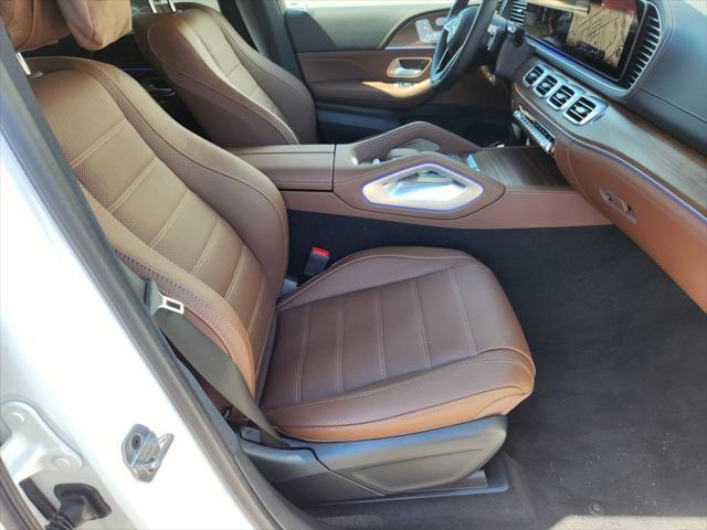 new 2025 Mercedes-Benz GLE 580 car, priced at $101,264