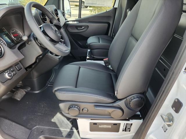 new 2025 Mercedes-Benz Sprinter 2500 car, priced at $67,052